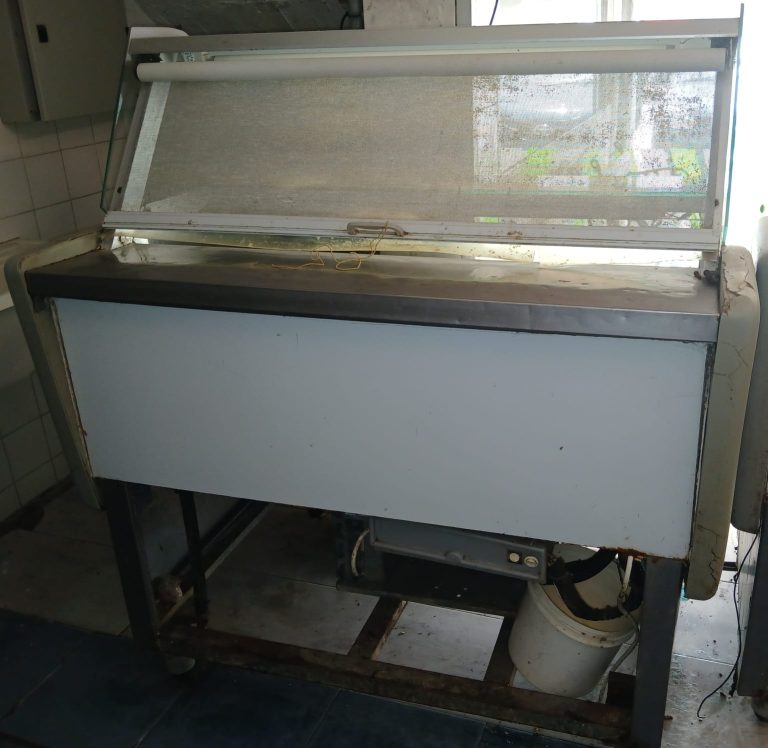 Mueble, subasta MP528